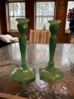ANTIQUE FENTON 8.5" JADE GREEN FLORENTINE CANDLESTICK PAIR CANDLE HOLDER VINTAGE