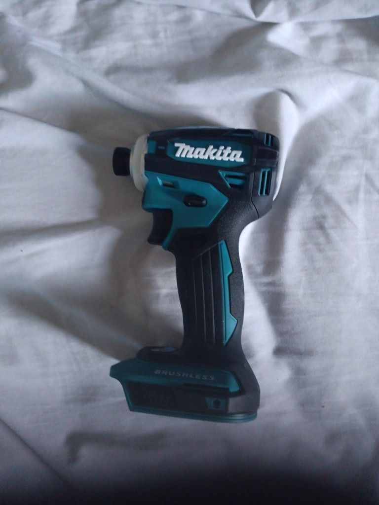 Impacto Makita Nuevo.d 1/4