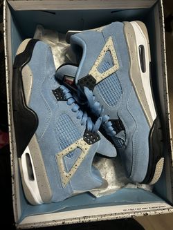 Jordan 4 Unc
