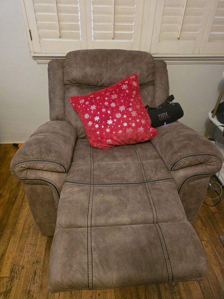 Recliner SOFA