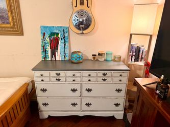 Country chic, beautiful finish, vintage French Provincial–style dresser