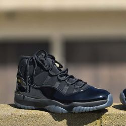 Air Jordan 11 Retro
"Cap & Gown"