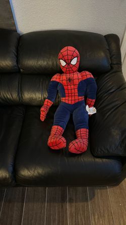 Spiderman Disney 100 Plush