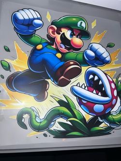Luigi / Mario tshirt / sweater