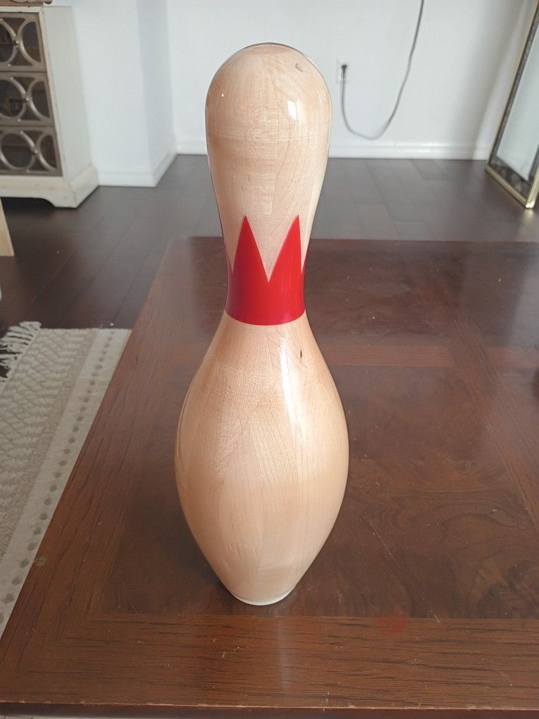 VTG Vintage Collectible Solid Wood Gloss Coated Bowling Pin 