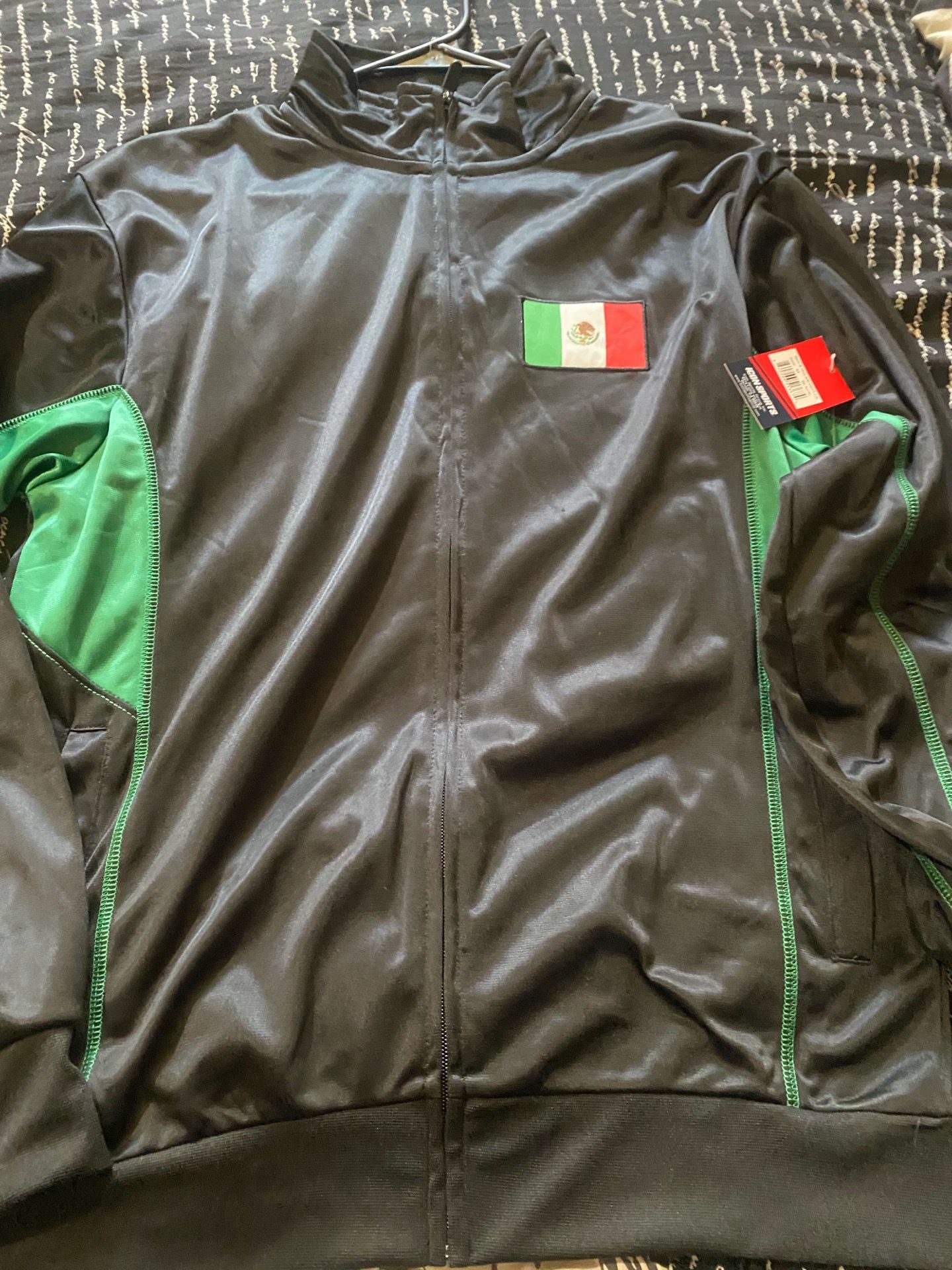 Mexico pull over sweater size medium unisex new