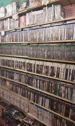 New Sale Retro Video Games Restocked at Crescent Moon Music and Collectibles