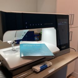 Top Of The Line Pfaff Performance Icon