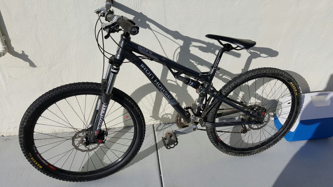 Iron horse Azure sport full suspension bike