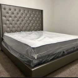 Hot Sale! ✨ MANSION-STYLE BLING BED FRAME ✨ Luxury • Glam • Head-Turning Style