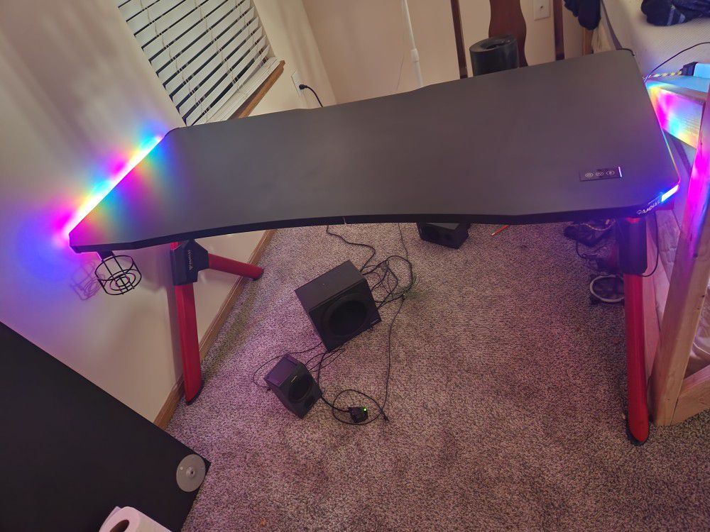 Gamdias Daedelus M1 RGB Gaming Desk