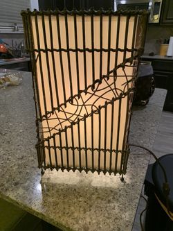 Table lamp