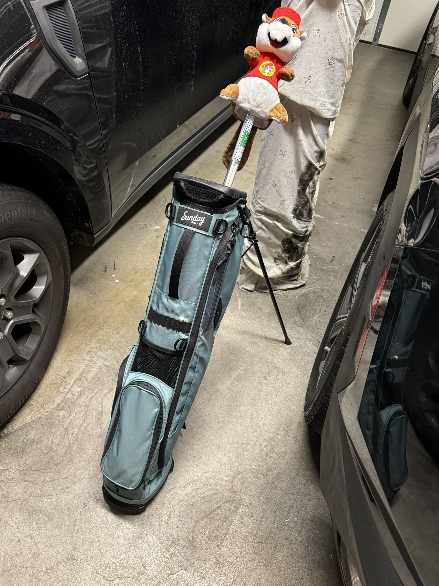 Sunday Golf - El Camino Walking Golf Bag With Stand