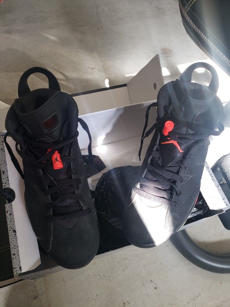 Jordan Retro 6s Mens Size 8 $75