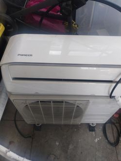 Pioneer invertor AC unit