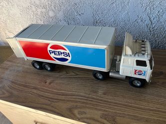 Vintage ERTL pepsi truck