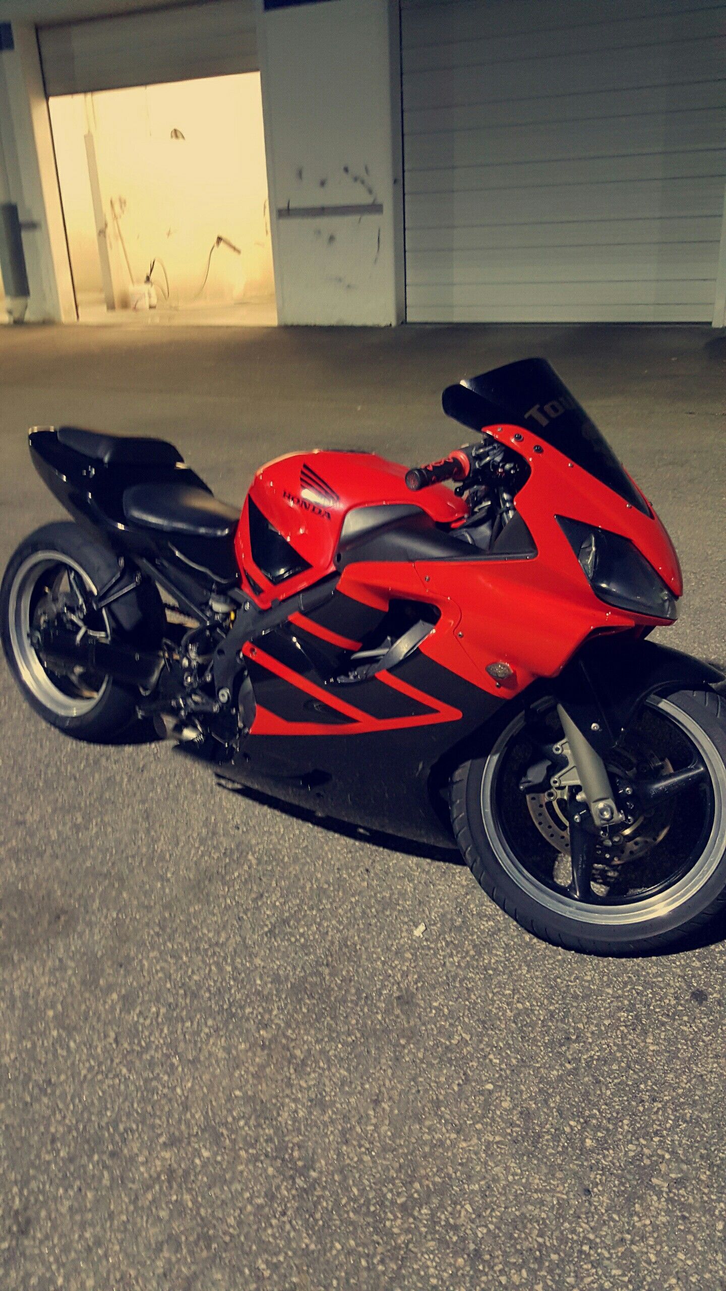 02 Honda CBR F4I 600