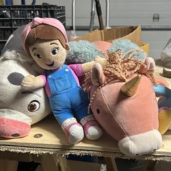 Plush lot  ms Rachel  lilo stitch yoshi weighted unicorn