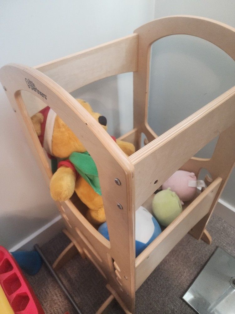 The Learning Tower Toddler Tower