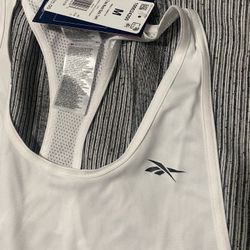 Women’s Reebok Tank New With Tags 