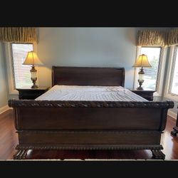 KING BEDROOM SET W/Lamps $1600