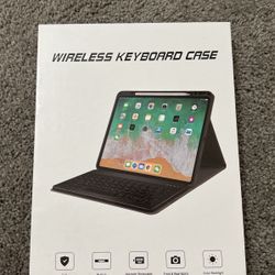 iPad Case With Wireless Keyboard 
