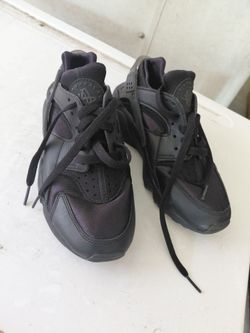Hurricane nikes