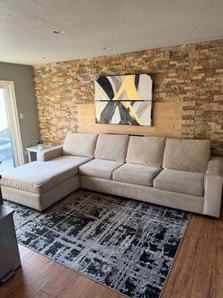 FREE DELIVERY🚚 Oversized Modern Off-White Sectional Sofa w/ Chaise