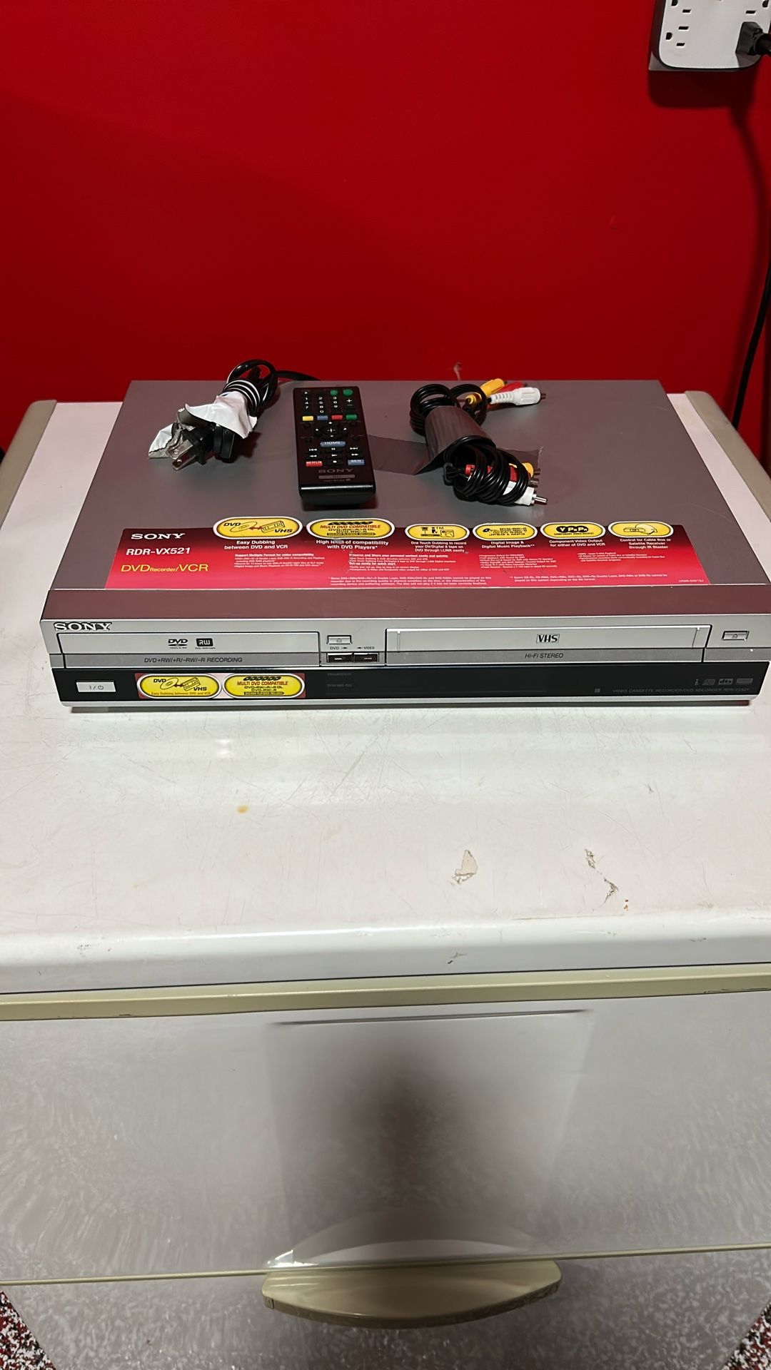 Sony DVD/VHS Player