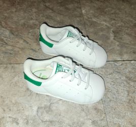 Adidas stan Smith crib shoes 4c