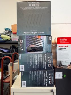 Commercial pro path light  stakes