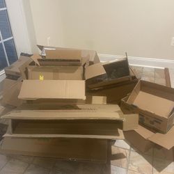Free Small and Medium Boxes Pick Up By June 30th 