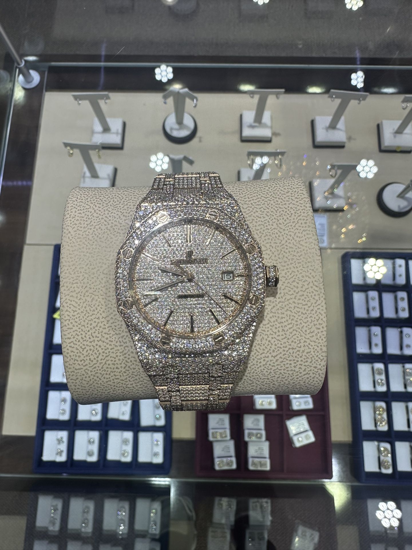 AP VVS Moissanite Watch
