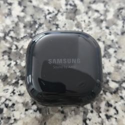 Samsung Ear Buds, Like New