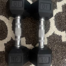 Weighs 