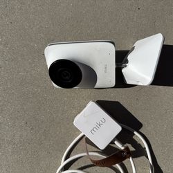 Miku baby monitor camera