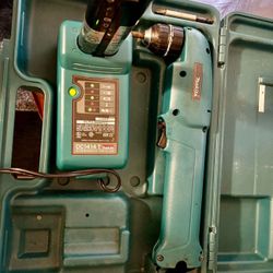 Makita Driver Drill With A Battery