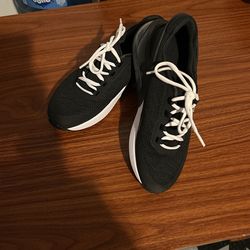 Nike Girl Gym Shies