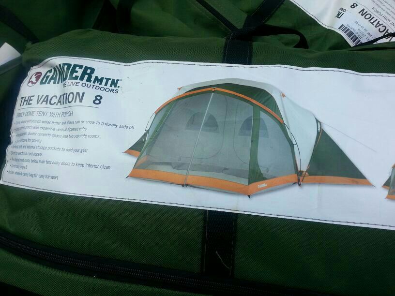 Gander Mountain Vacation 8 person family dome tent with porch