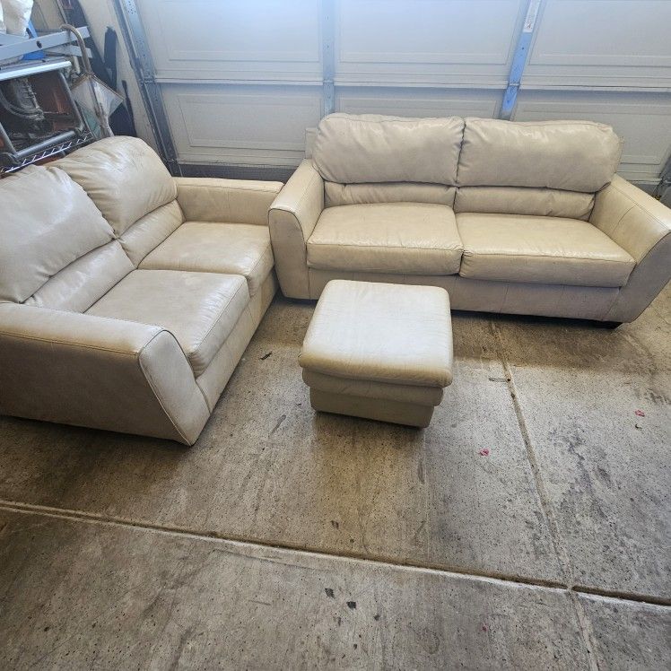 3 Piece Couch Set