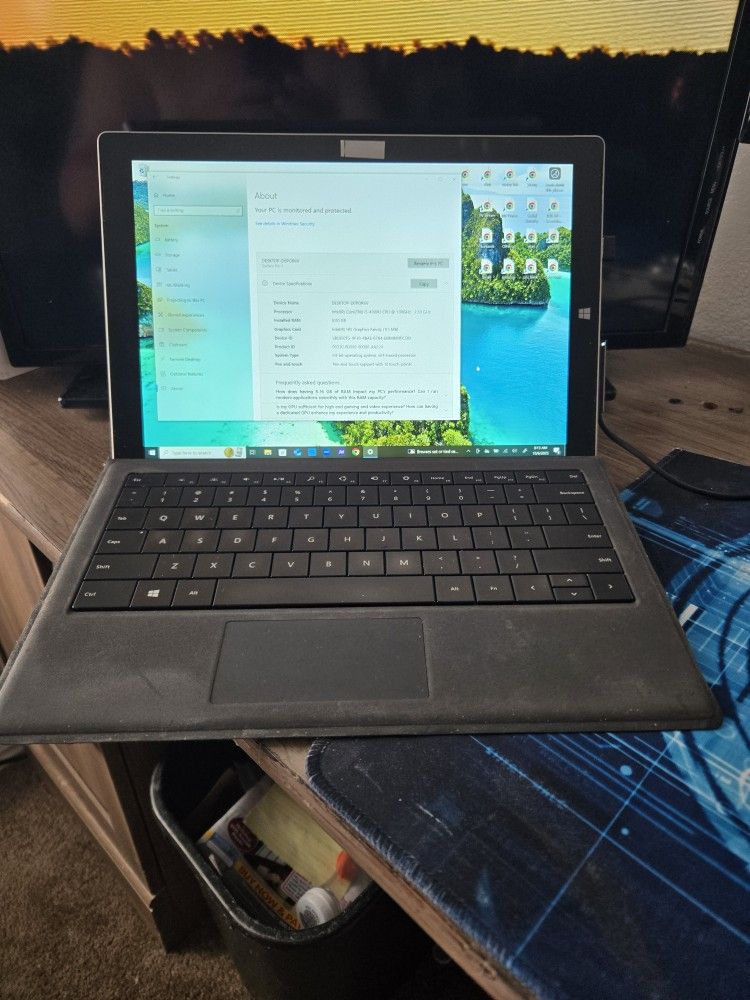 Surface Pro 8 Windows 10