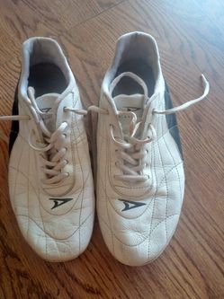 Karate Shoes 9-9 1/2 $15