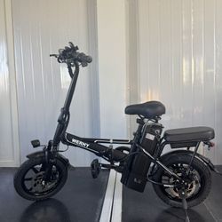 Folding electric bicycle