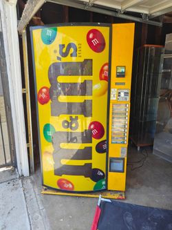 Vending Machine M&M Snacks Chocolate