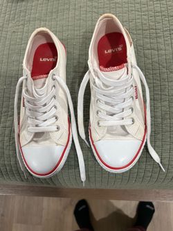 Levi's White Canvas Low-Top Sneakers