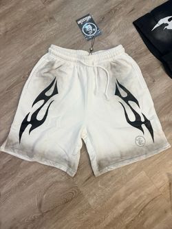 White hellstar shorts