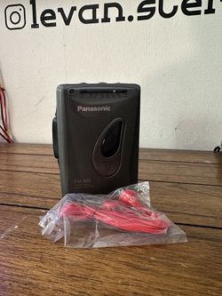 Vintage Vibe Check: Panasonic RQ-V60 Cassette Player + Radio – $69! 📼