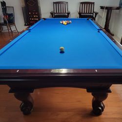 Pool Table With Accessories 