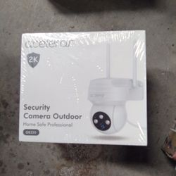 Security Camera (outdoor/indoor)