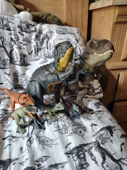 Jurassic world dinosaur lot